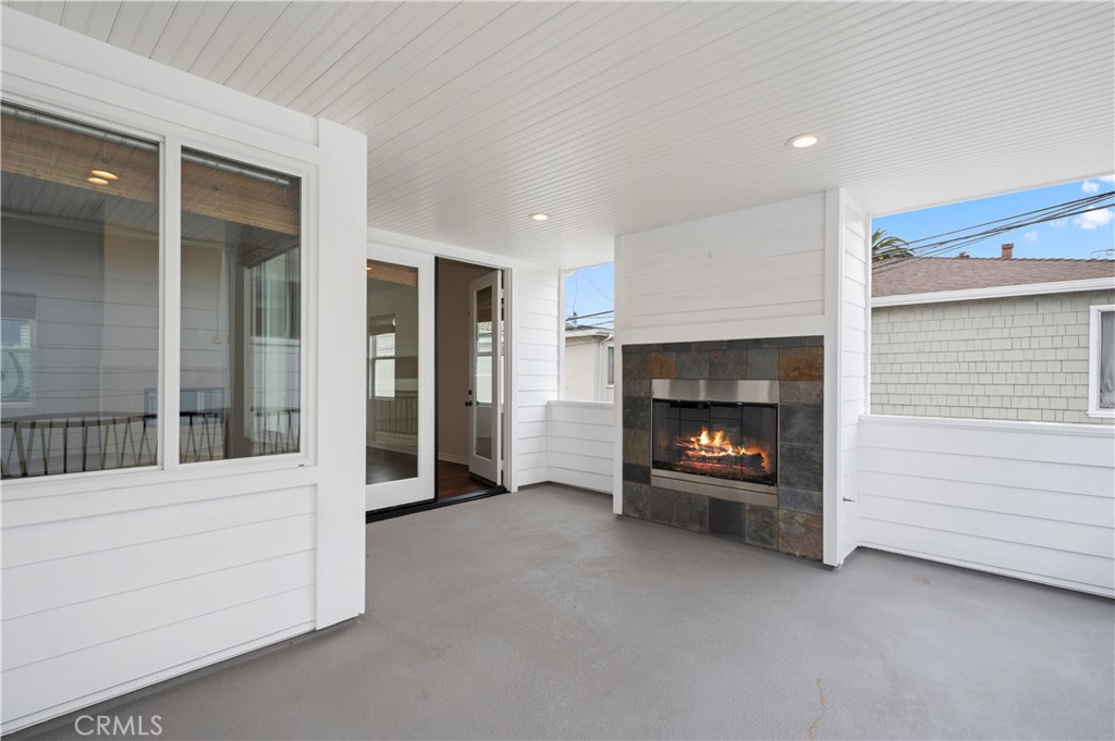 314 1/2 Larkspur Avenue, Corona Del Mar CA 92625 - photo 8