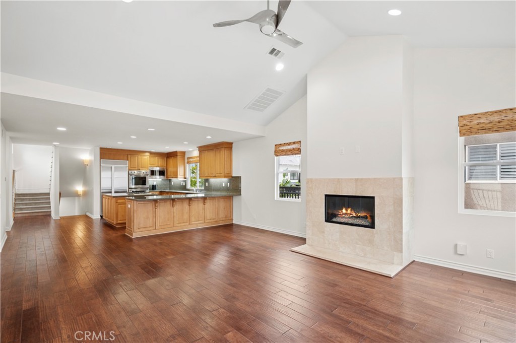 314 1/2 Larkspur Avenue, Corona Del Mar CA 92625 - photo 10