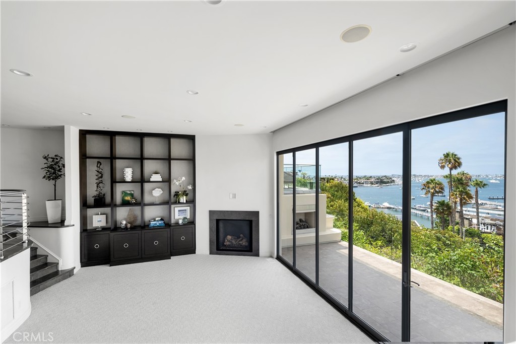 315 Carnation, Corona Del Mar CA 92625 - photo 7