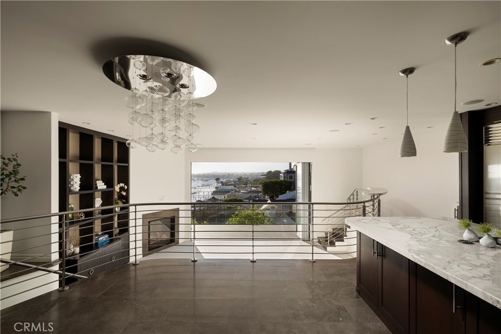 315 Carnation, Corona Del Mar CA 92625 - photo 10