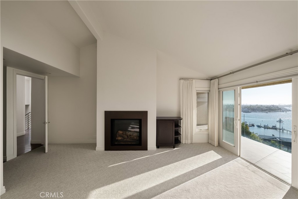 315 Carnation, Corona Del Mar CA 92625 - photo 15