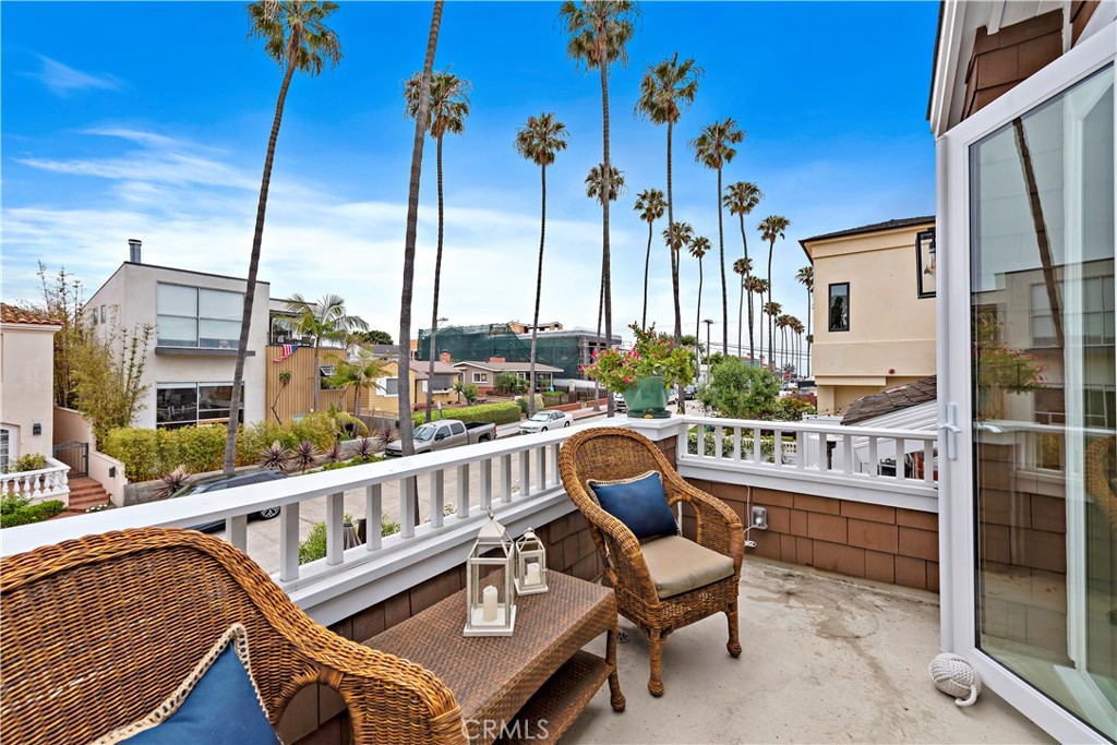 315 Goldenrod Avenue, Corona Del Mar CA 92625 - photo 30