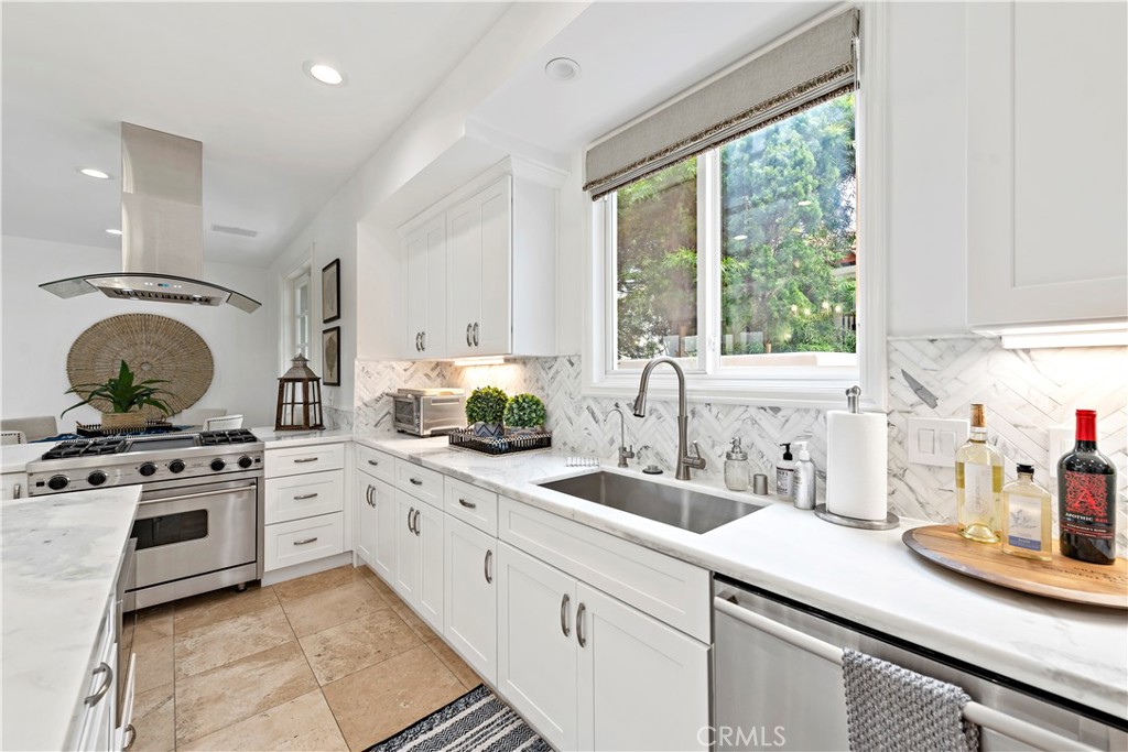 315 Goldenrod Avenue, Corona Del Mar CA 92625 - photo 44