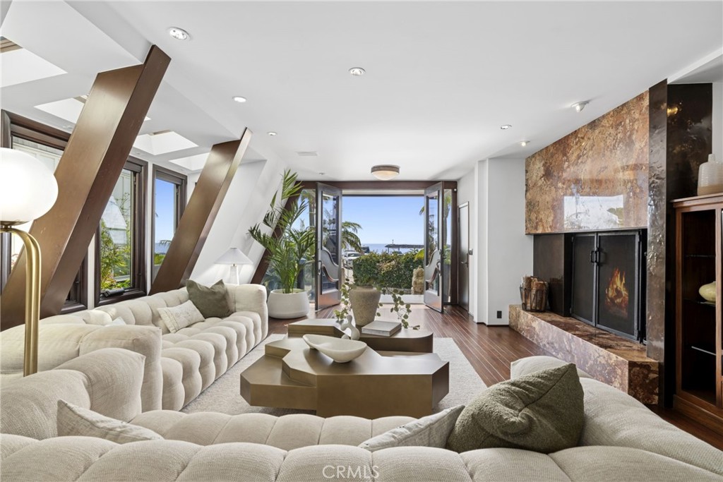 3150 Breakers, Corona Del Mar CA 92625 - photo 5