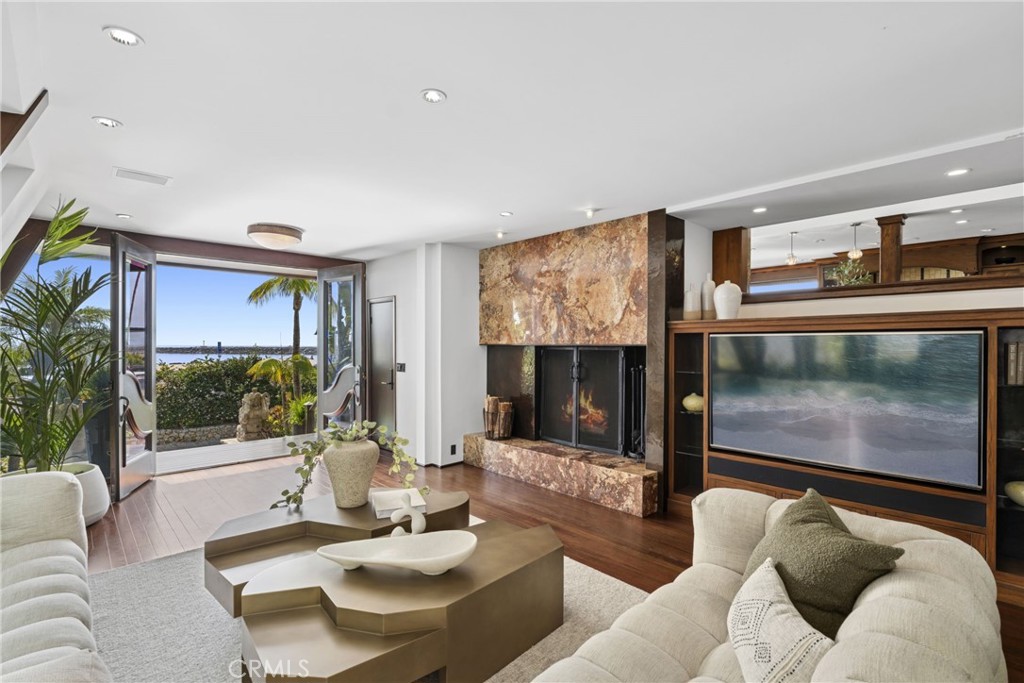 3150 Breakers, Corona Del Mar CA 92625 - photo 6