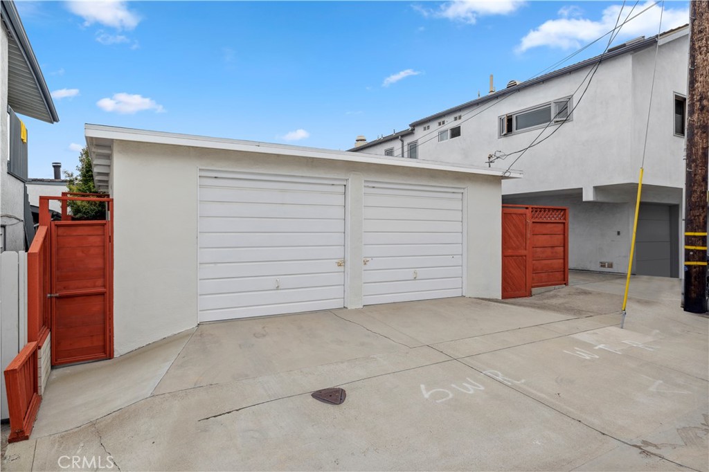 317 Iris Avenue, Corona Del Mar CA 92625 - photo 19