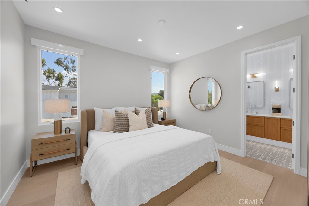 321 Larkspur Avenue 1/2, Corona Del Mar CA 92625 - photo 16