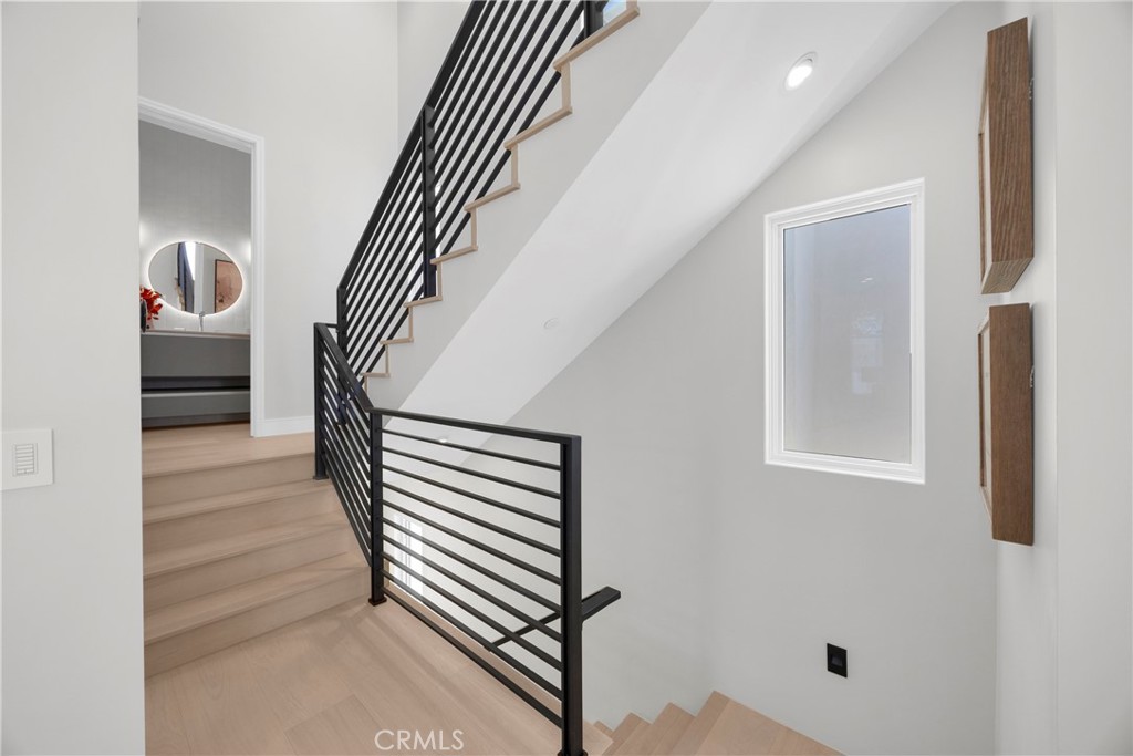 321 Larkspur Avenue 1/2, Corona Del Mar CA 92625 - photo 23