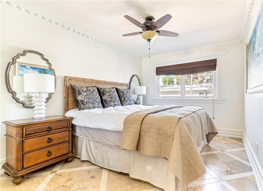 329 Marguerite Avenue 3, Corona Del Mar CA 92625 - photo 13