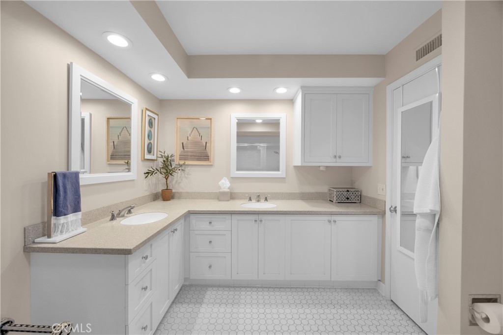 33 White Water Dr, Corona Del Mar CA 92625 - photo 28
