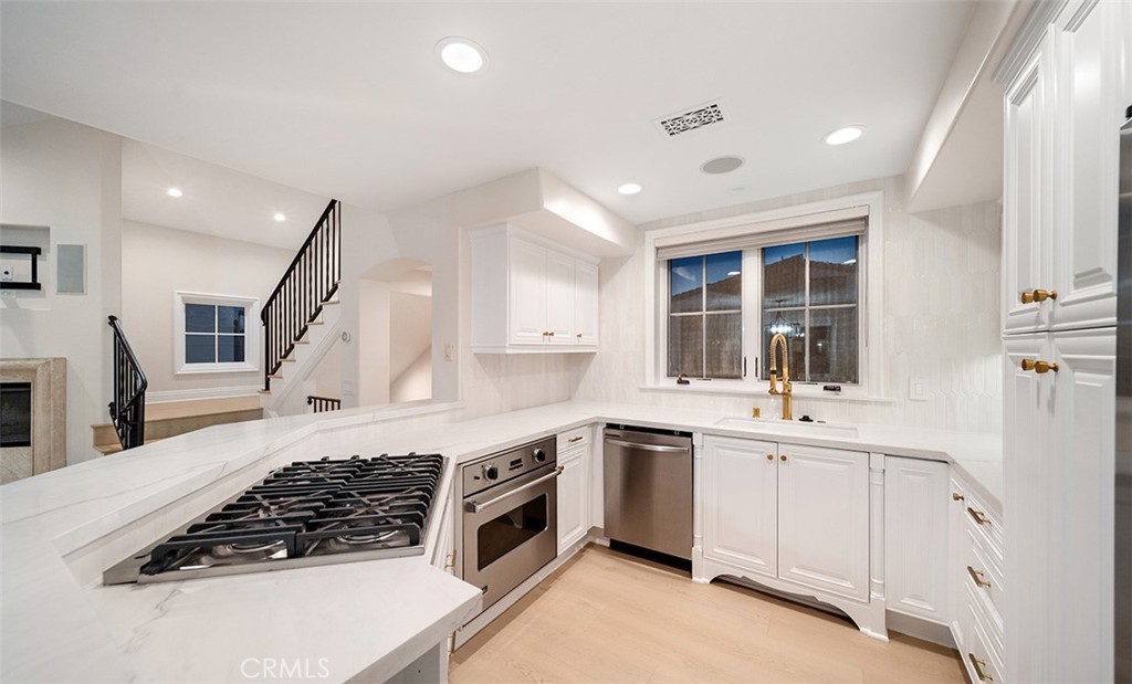 3440 4th Avenue, Corona Del Mar CA 92625 - photo 12