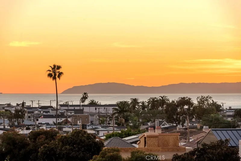 3501 Daffodil Avenue 16, Corona Del Mar, CA 92625