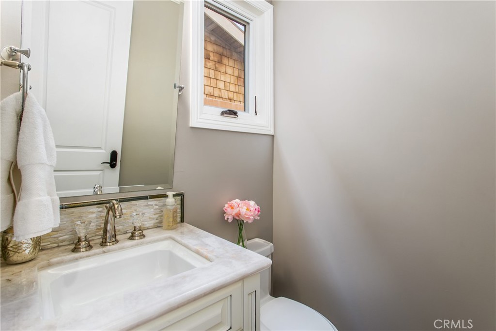 352 Hazel Drive, Corona Del Mar CA 92625 - photo 14