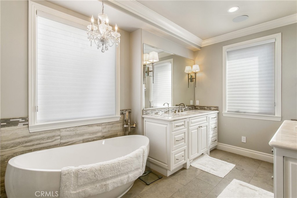 352 Hazel Drive, Corona Del Mar CA 92625 - photo 23