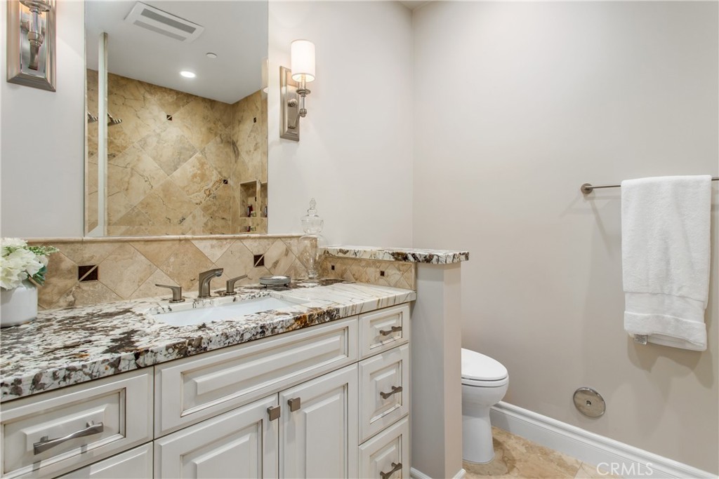 352 Hazel Drive, Corona Del Mar CA 92625 - photo 32