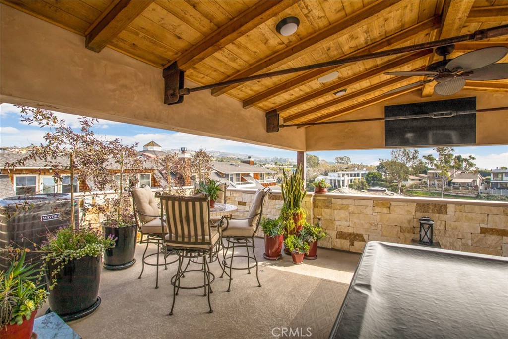 352 Hazel Drive, Corona Del Mar CA 92625 - photo 49