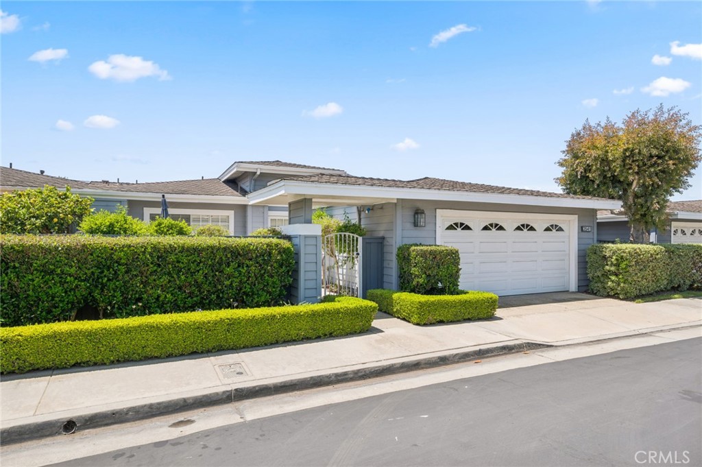 3541 Lilac Avenue 42, Corona Del Mar CA 92625 - photo 2