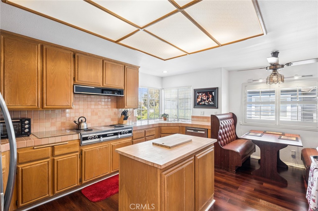 3541 Lilac Avenue 42, Corona Del Mar CA 92625 - photo 7