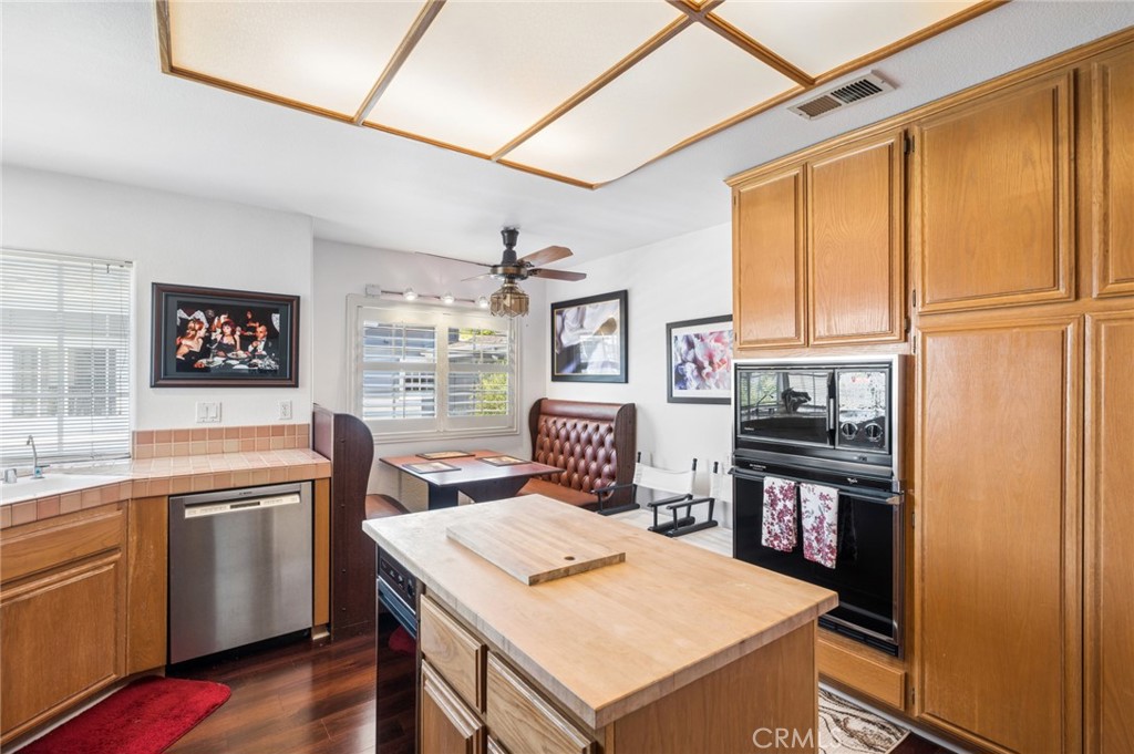 3541 Lilac Avenue 42, Corona Del Mar CA 92625 - photo 8