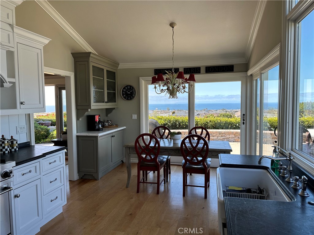 3601 Sausalito Drive, Corona Del Mar CA 92625 - photo 14