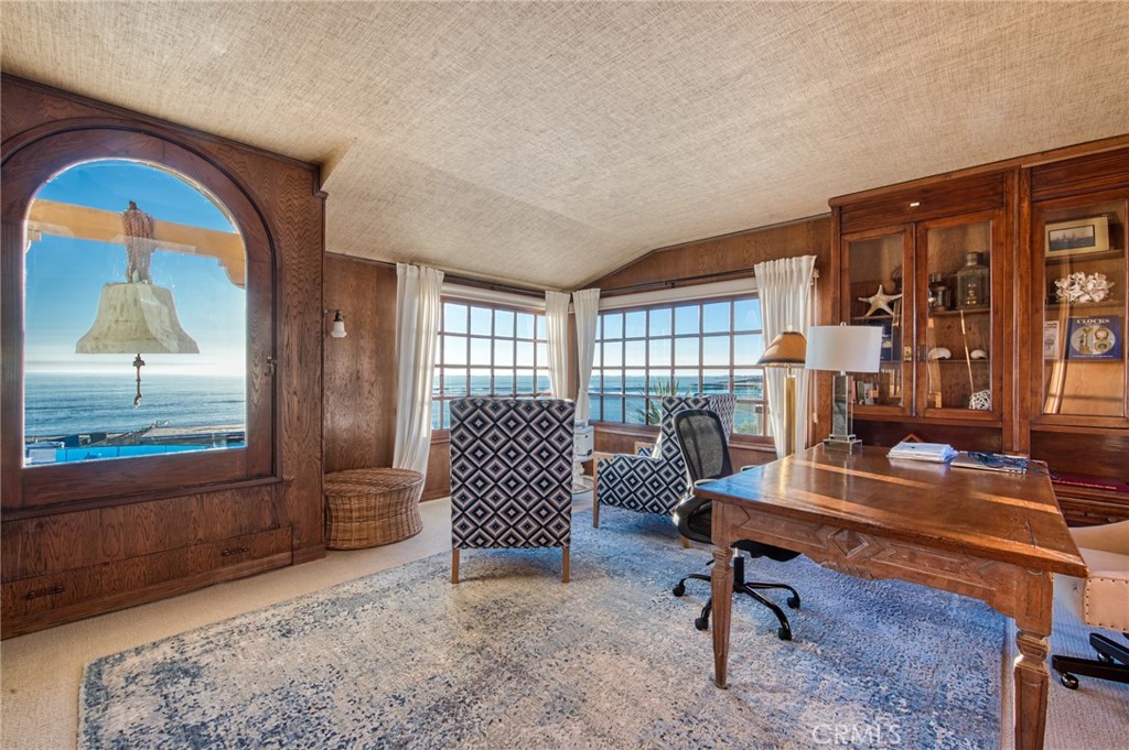 Office Lounge Ocean views - 3628 Ocean Boulevard, Corona Del Mar CA 92625 - photo 7