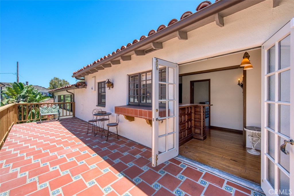 Upper north deck for relaxing - 3628 Ocean Boulevard, Corona Del Mar CA 92625 - photo 12