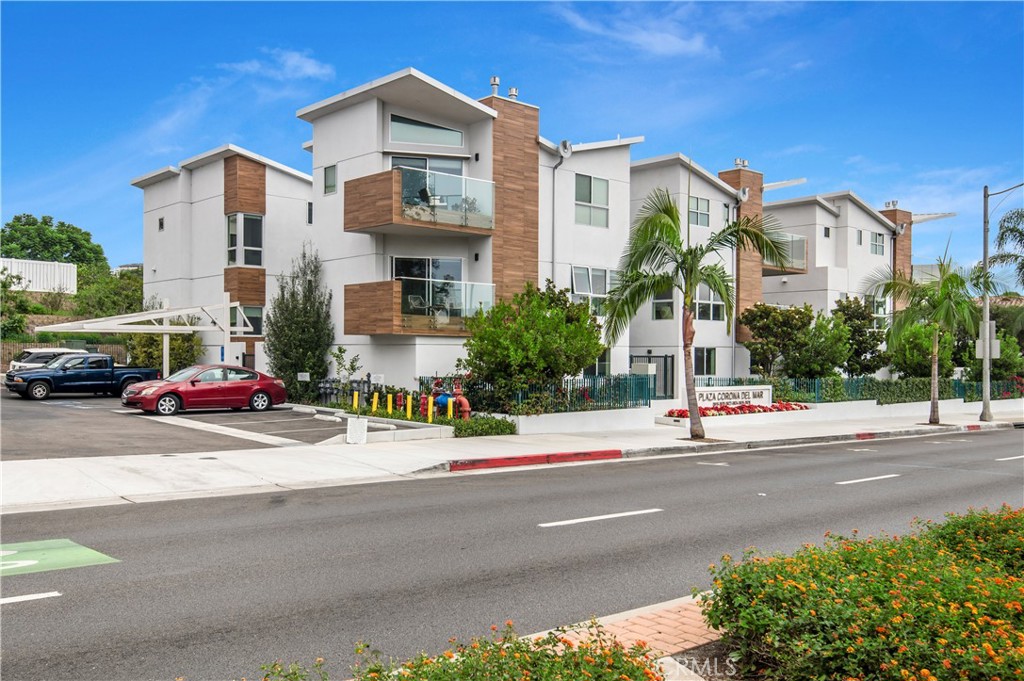 3920 E Coast Highway, Corona Del Mar CA 92625 - photo 2
