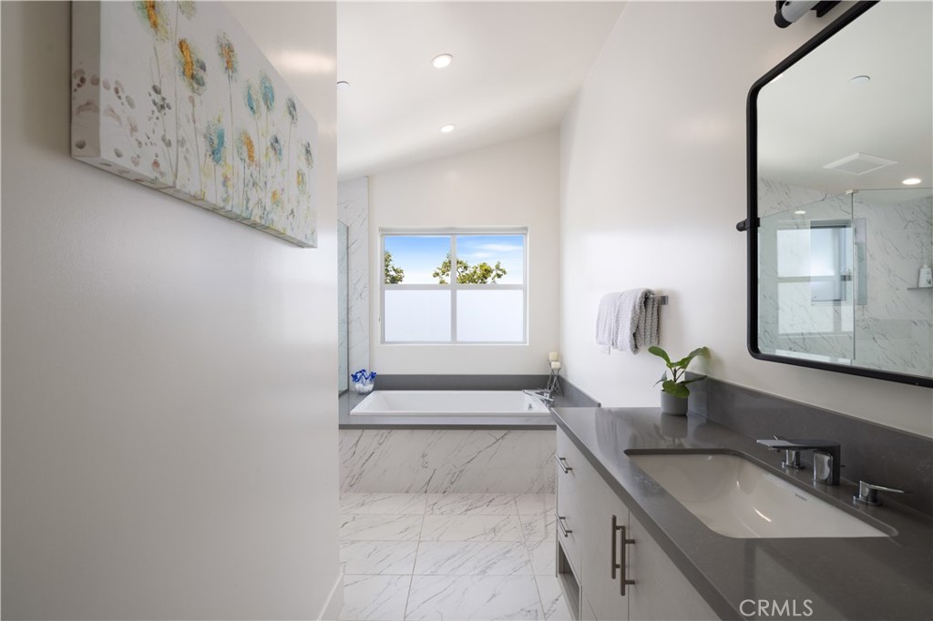 3920 E Coast Highway, Corona Del Mar CA 92625 - photo 34
