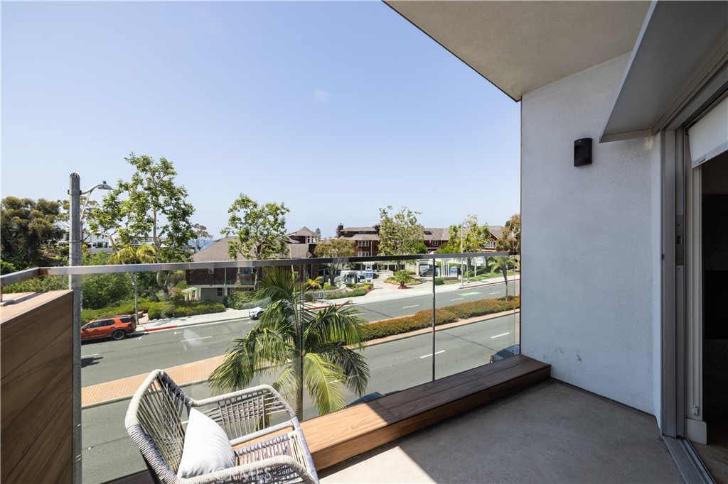 3920 E Coast Highway, Corona Del Mar CA 92625 - photo 39