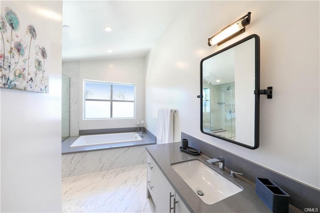 3920 E Coast Highway, Corona Del Mar CA 92625 - photo 19