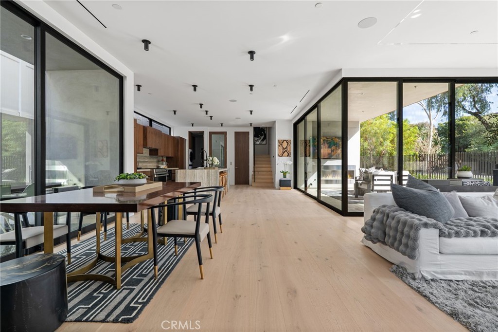 400 Heliotrope, Corona Del Mar CA 92625 - photo 3