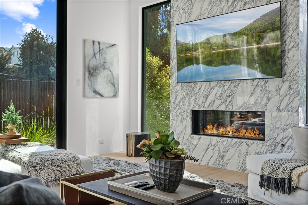 400 Heliotrope, Corona Del Mar CA 92625 - photo 8