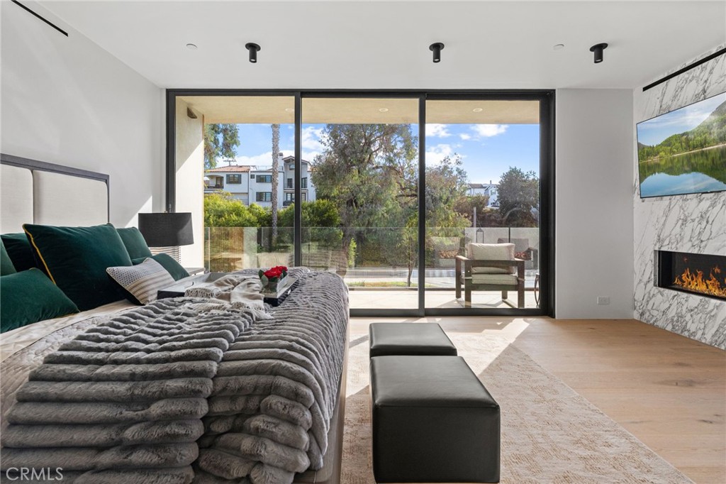 400 Heliotrope, Corona Del Mar CA 92625 - photo 32