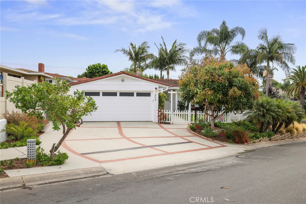 404 Serra Drive, Corona Del Mar CA 92625 - photo 1