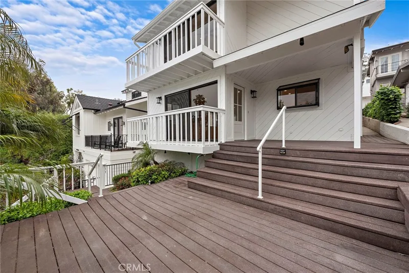 405 Heliotrope Avenue A, Corona Del Mar, CA 92625