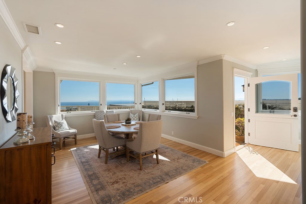 407 Mendoza Terrace, Corona Del Mar CA 92625 - photo 3