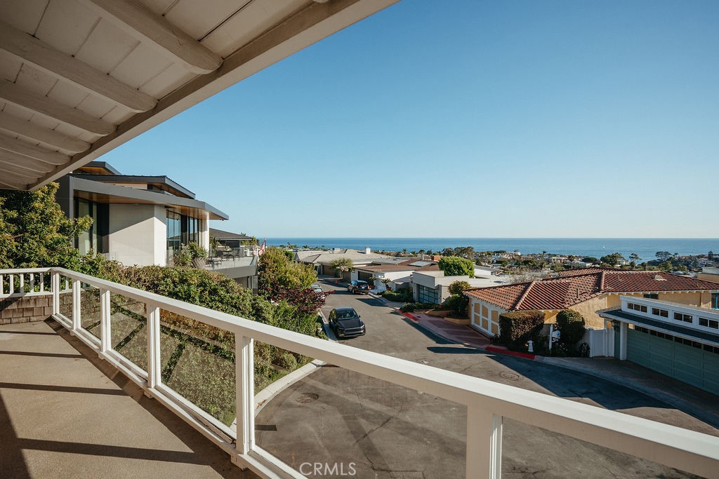 407 Mendoza Terrace, Corona Del Mar CA 92625 - photo 14