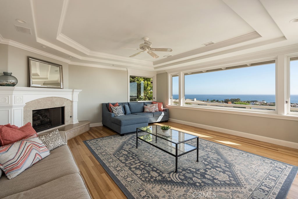 407 Mendoza Terrace, Corona Del Mar CA 92625 - photo 17