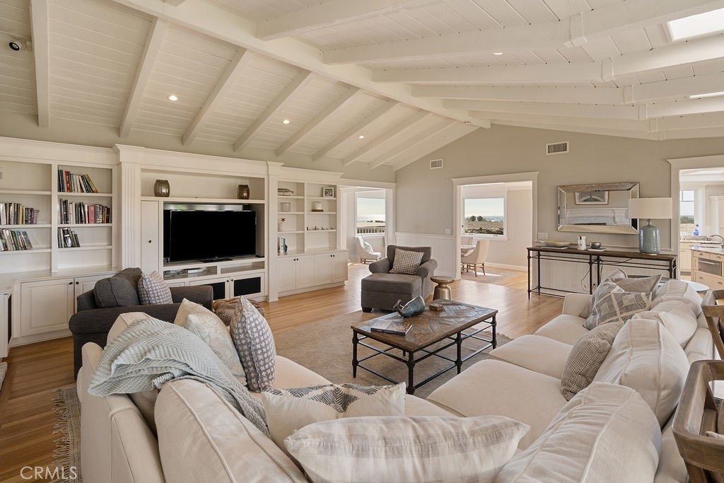 407 Mendoza Terrace, Corona Del Mar CA 92625 - photo 26