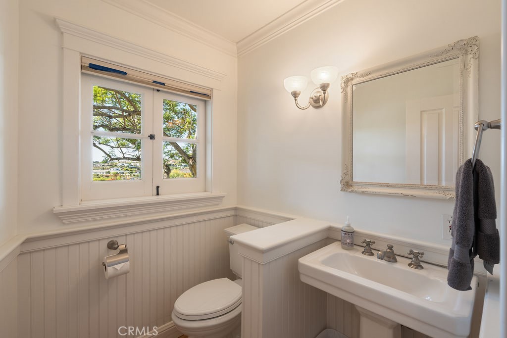 407 Mendoza Terrace, Corona Del Mar CA 92625 - photo 49
