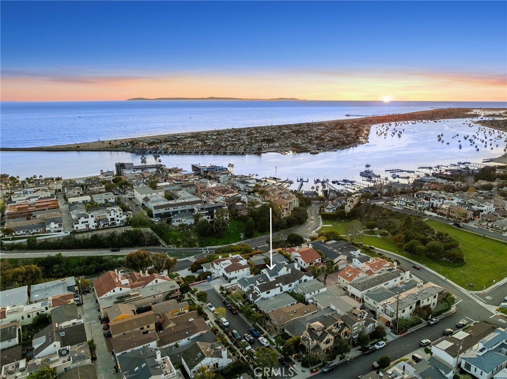 409 Dahlia Avenue, Corona Del Mar CA 92625 - photo 1