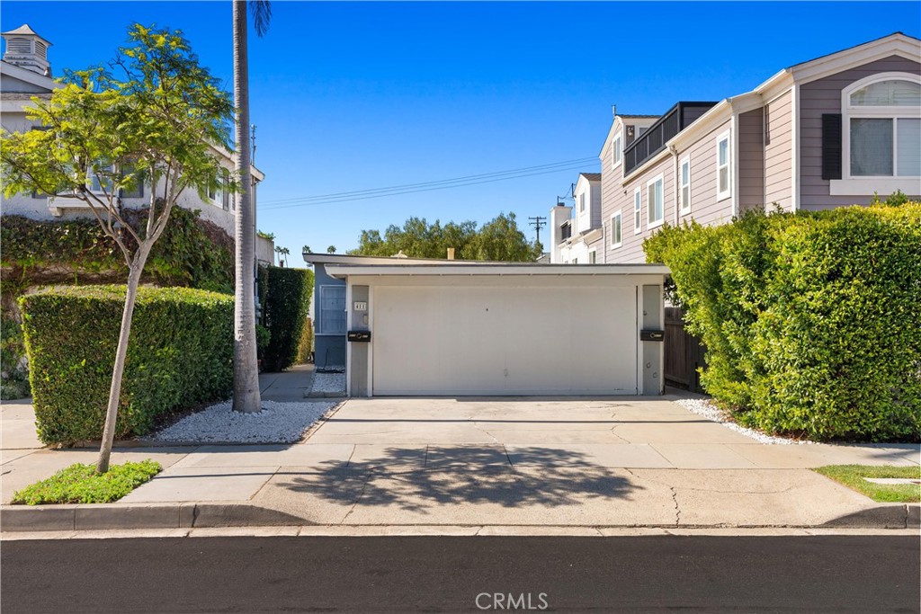 411 Jasmine Ave - 411 Jasmine Avenue, Corona Del Mar CA 92625 - photo 1