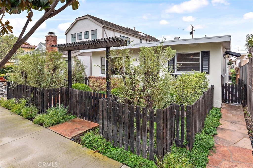 413 Dahlia Avenue, Corona Del Mar CA 92625 - photo 1