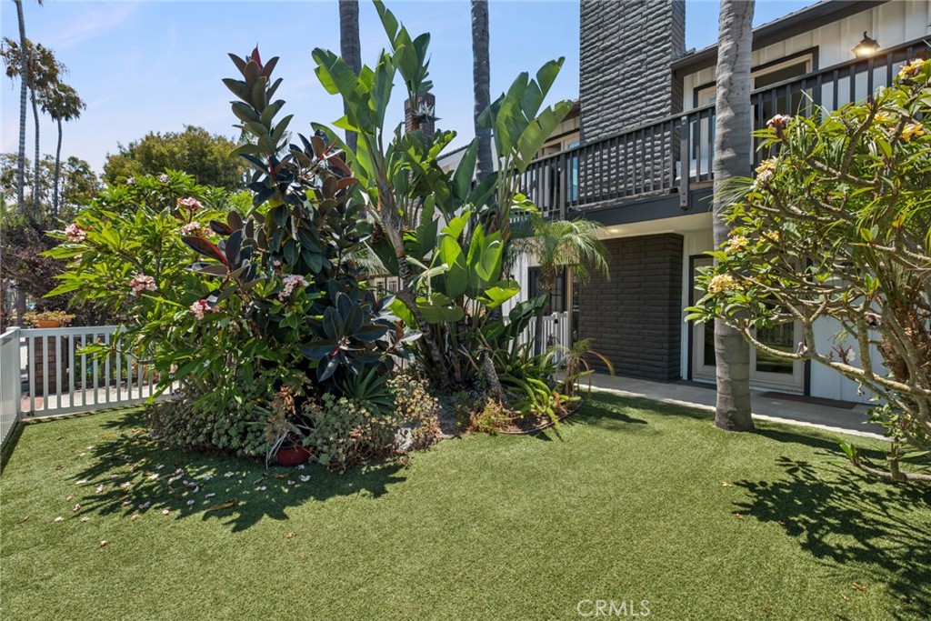 415 Goldenrod, Corona Del Mar CA 92625 - photo 7