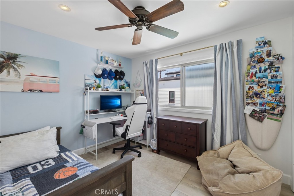 415 Goldenrod, Corona Del Mar CA 92625 - photo 27