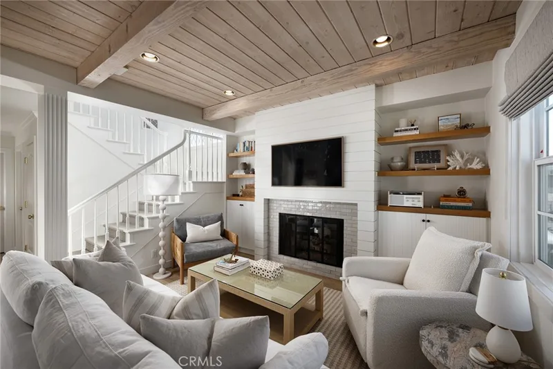 416 Dahlia A2, Corona Del Mar, CA 92625