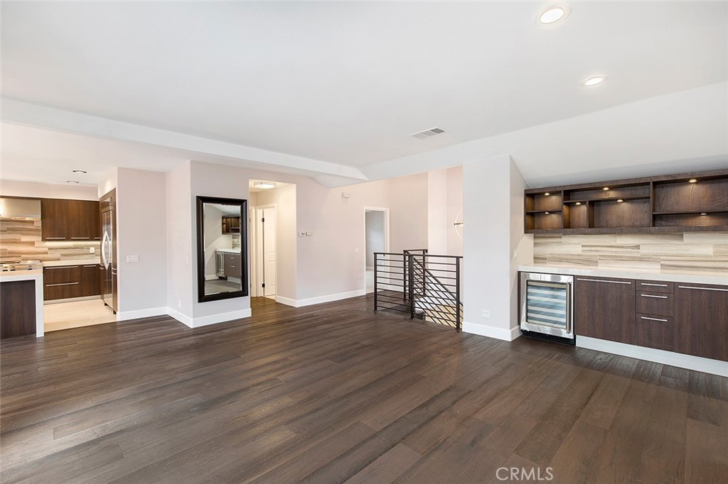 417 1/2 Orchid Avenue 2, Corona Del Mar CA 92625 - photo 6