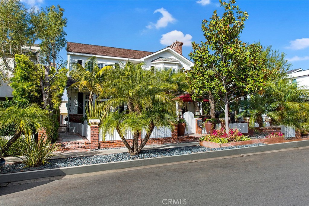 417 1/2 Orchid Avenue 2, Corona Del Mar CA 92625 - photo 26