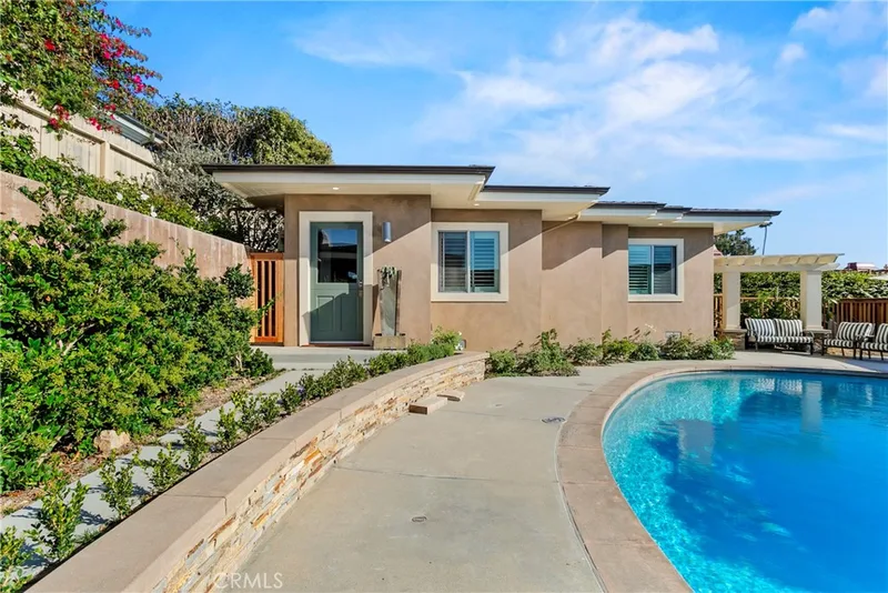 418 Angelita Drive, Corona Del Mar, CA 92625