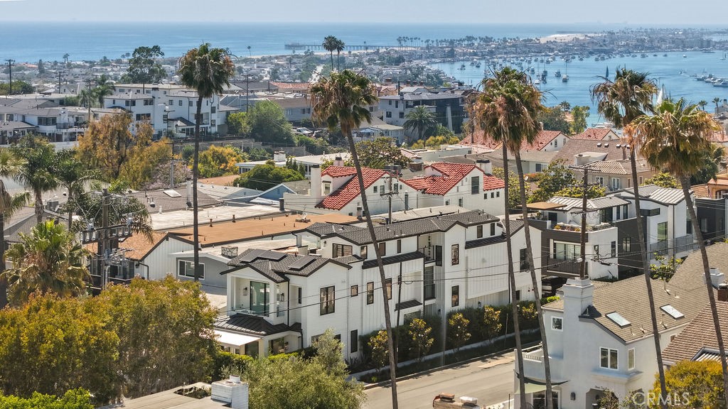 419 Goldenrod Avenue, Corona Del Mar CA 92625 - photo 2